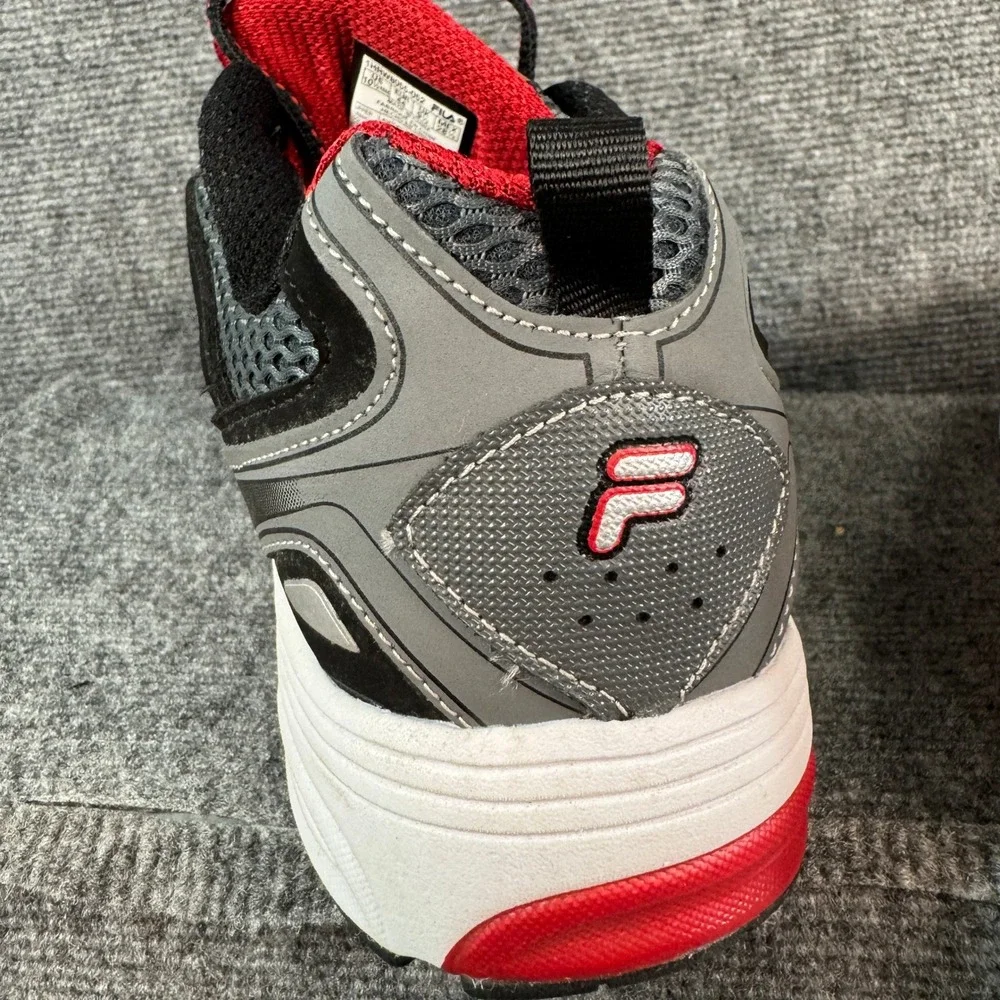 Fila Mens Running Shoes Gray Black Red Mesh Athletic Sneakers 10EEEE